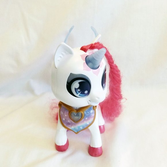 VTech-Sparkling Mia The Unicorn - Picture 8 of 10